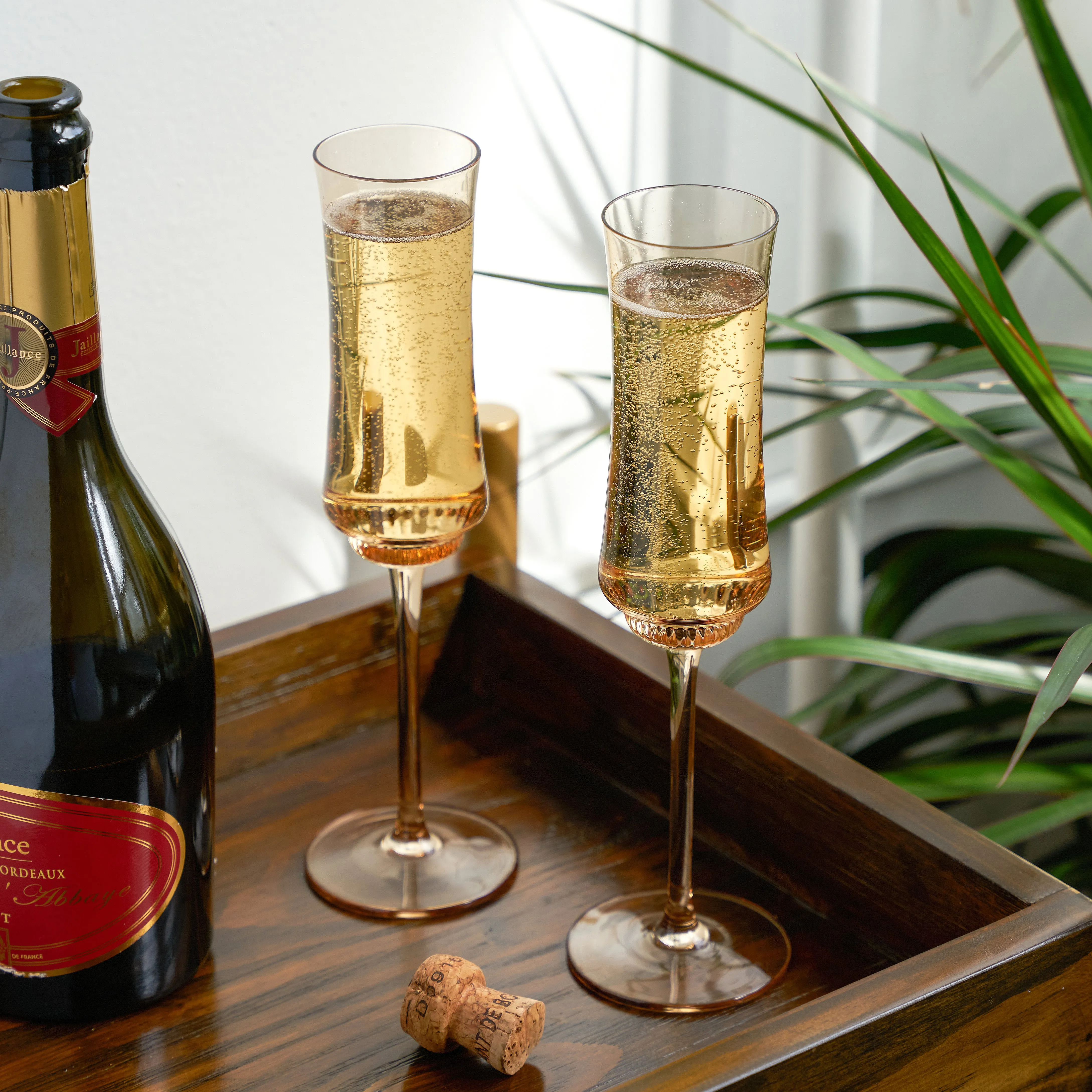Tulip Champagne Flutes in Amber